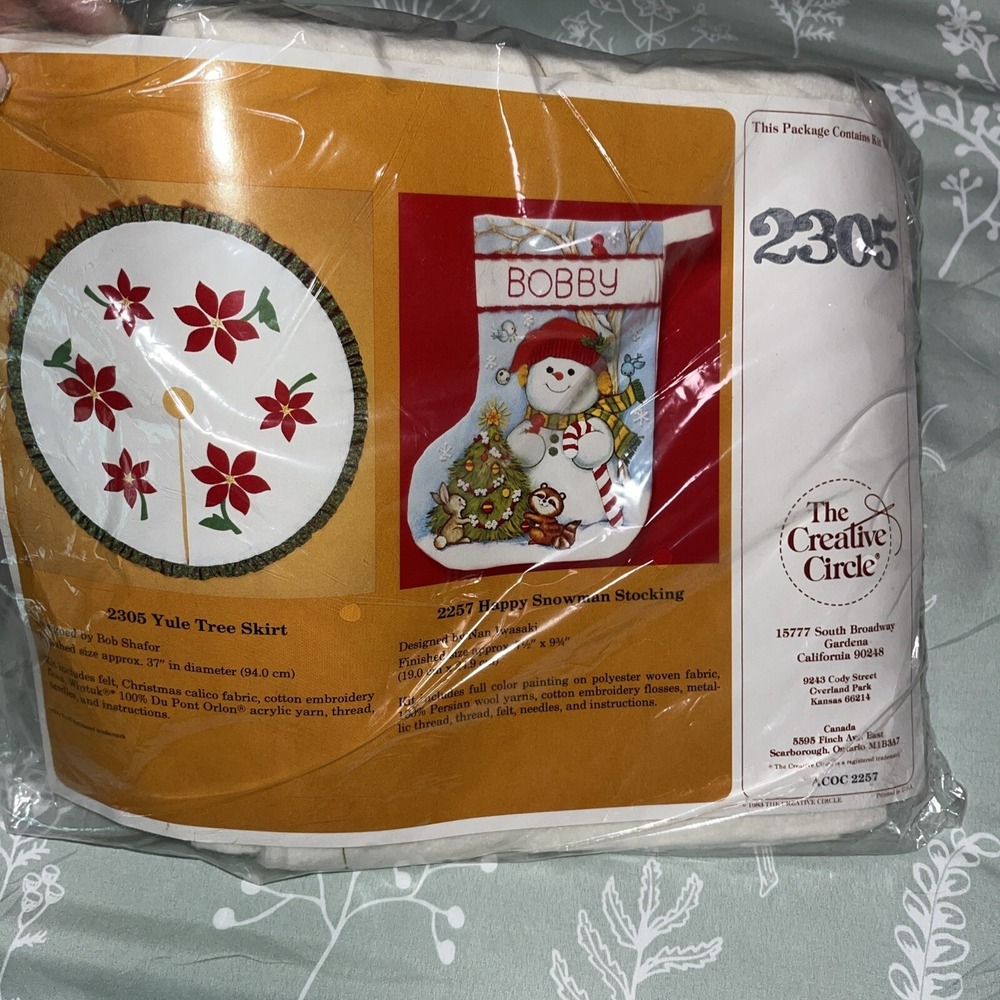 Vintage 1983 Creative Circle 2305 Yule Christmas‎ Tree Skirt Kit